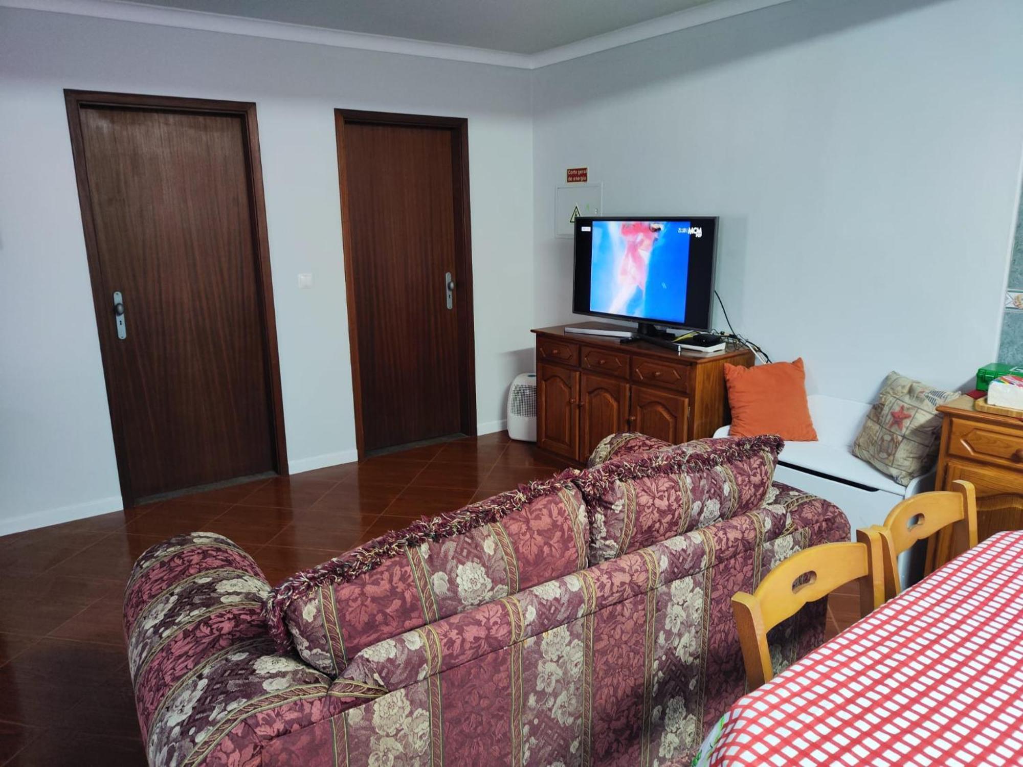 Abrigo Do Farol Apartment Санта Круз да Флорес Екстериор снимка